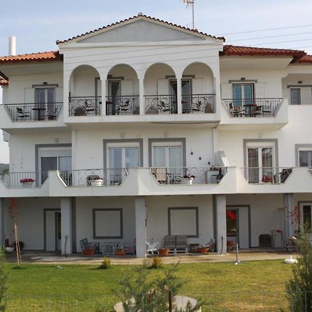 Zephyros Rooms Ormos Panagias Buitenkant foto